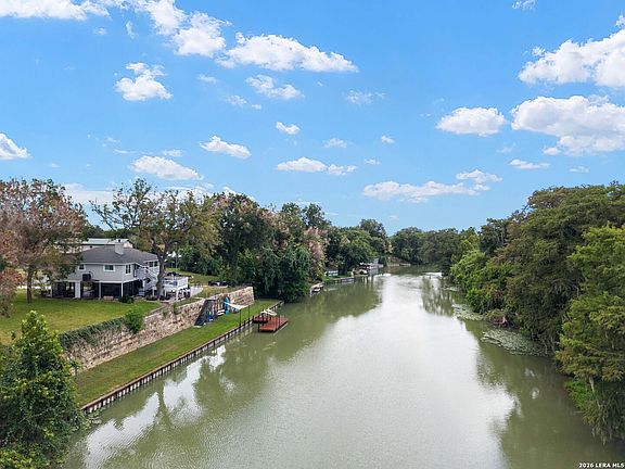 4th image of 34 river oak