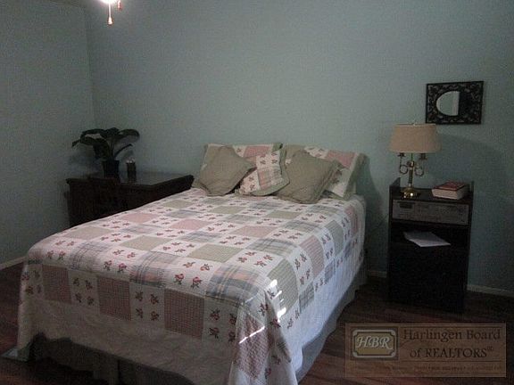 4th image of 1086 Ben Lora Ln