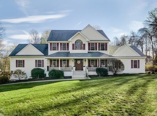 40 Gilchrest St, Lunenburg, MA 01462