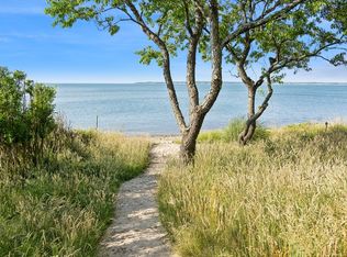 223 Kings Point Rd, East Hampton, NY 11937