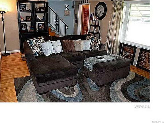 5th image of 1030 Hertel Ave
