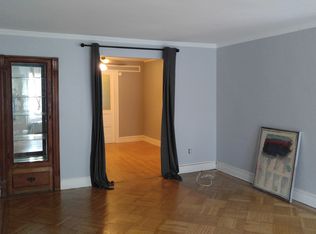 526 72nd St, Brooklyn, NY 11209