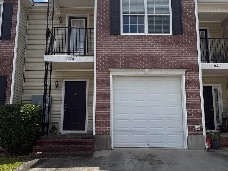 2026 Reserve Ln — Photo 1