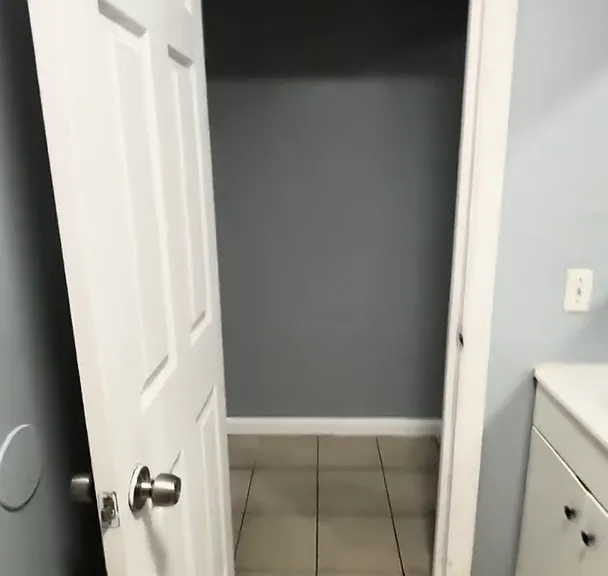 482 Avon Ave — Photo 16