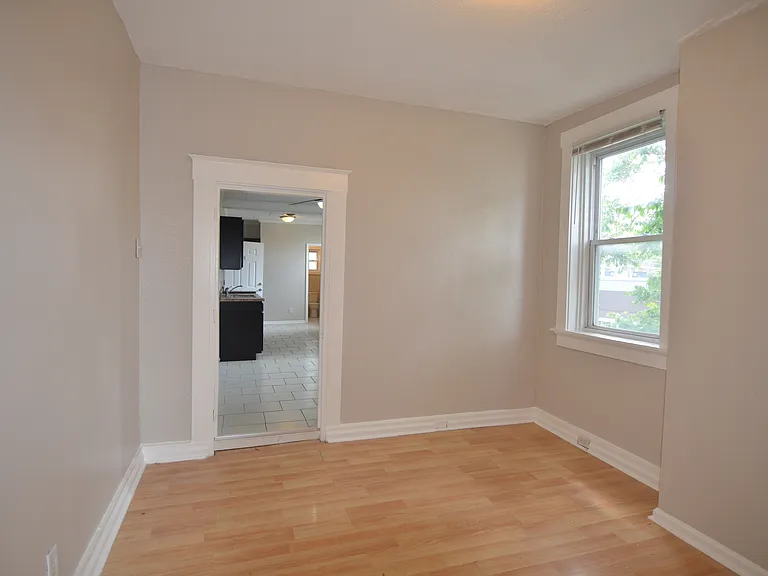 8914 Reading Rd #3 — Photo 8