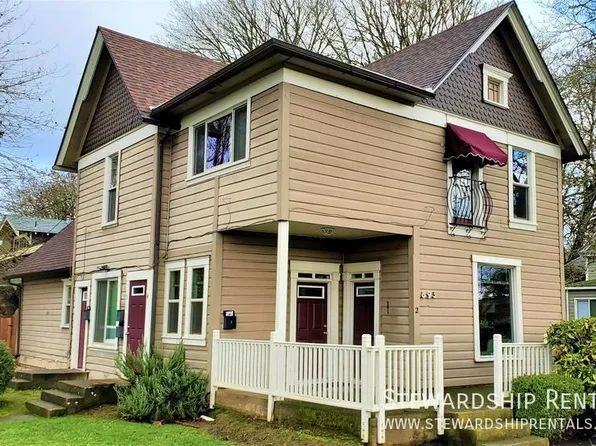 893 W 5th Ave APT 2, Eugene, OR 97402