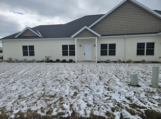 1866 Peachtree Path, Stevensville, MI 49127