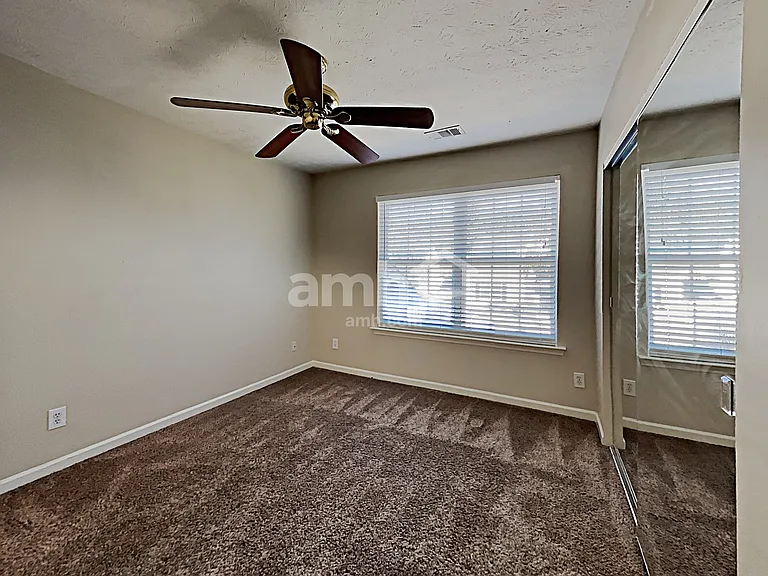 1244 W Oaks Way — Photo 16