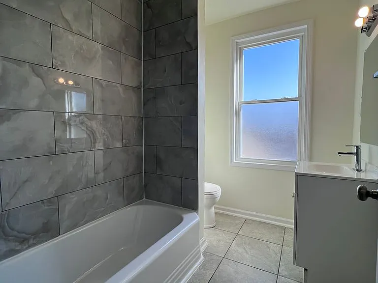 132 Amelia St — Photo 19