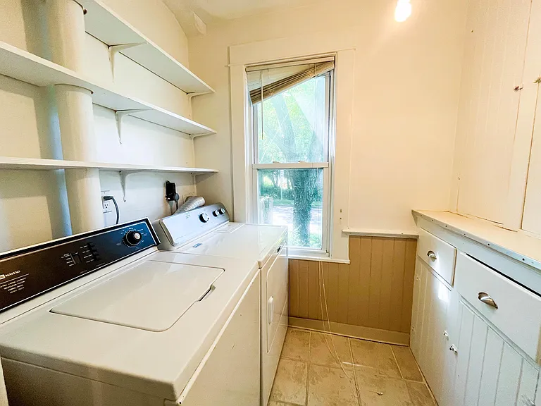 211 Cornell St — Photo 10