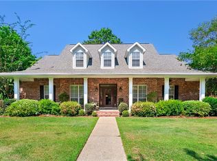 900 Great Southern Dr, Abita Springs, LA 70420