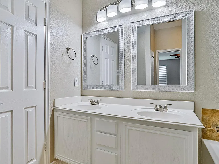 8705 Sumter Way — Photo 19