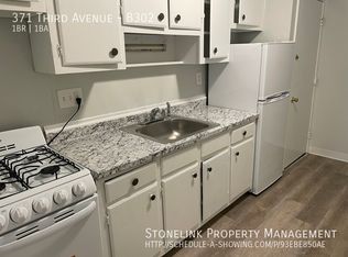 371 3rd Ave #B302, Woonsocket, RI 02895