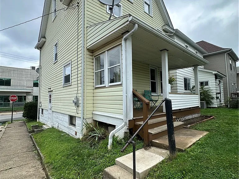 431 W Wayne St — Photo 5