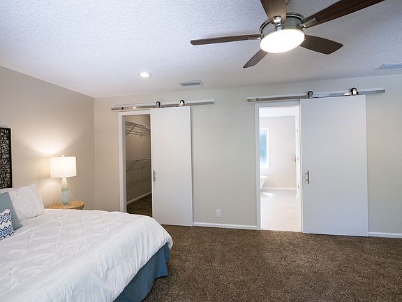 4th image of 2407 Stafford Dr