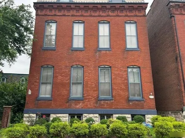 1226 Victor St, Saint Louis, MO 63104
