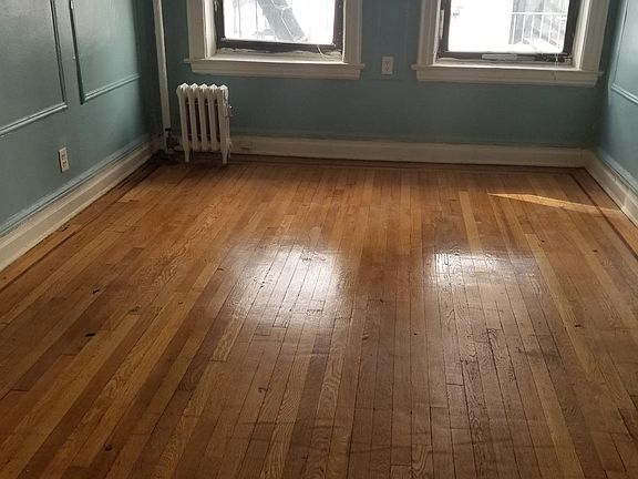 5th image of 354 E 21st St