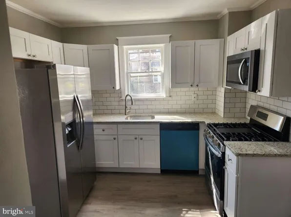 7240 Cedar Ave, Pennsauken, NJ 08109
