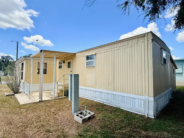 1043 Indiana St SE #220, Fort Meade, FL 33841