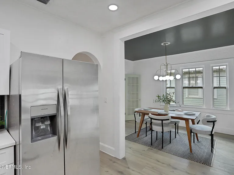 4725 French St — Photo 33