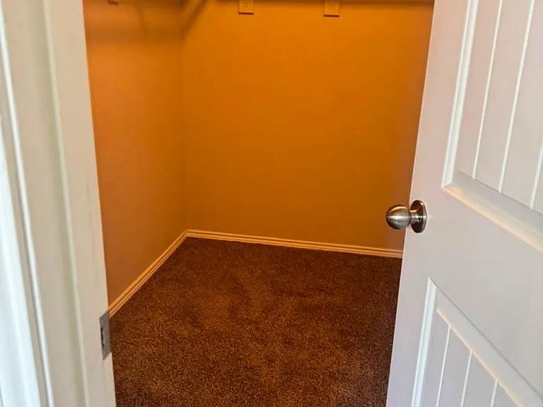 2808 Houston Wood Dr — Photo 9