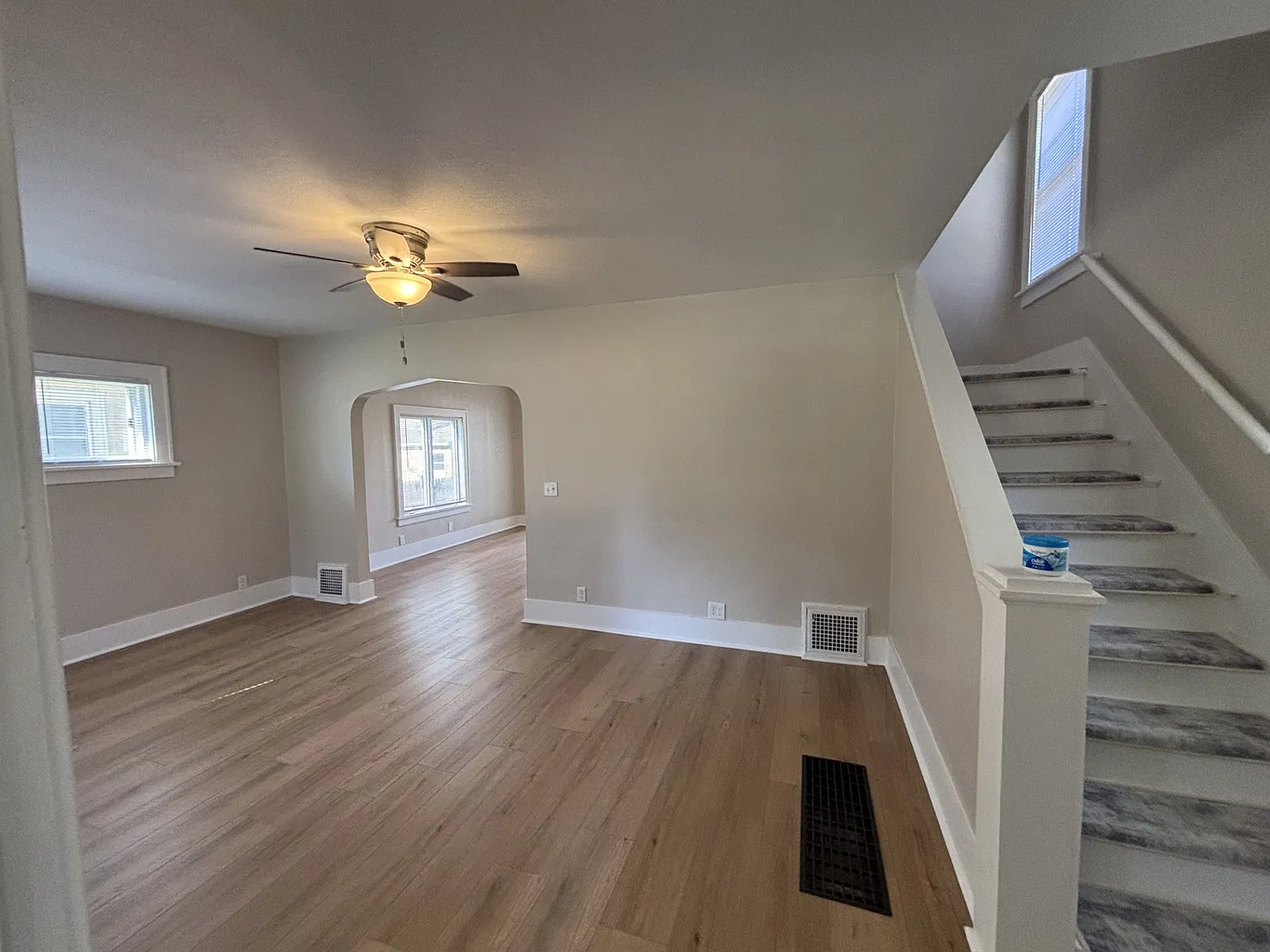 3 bed, 1332 sqft, $2,000 — Photo 4