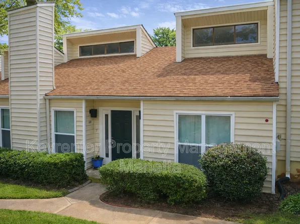 603 Serramonte Dr, Marietta, GA 30068