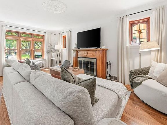 5th image of 7835 Cornell Ave