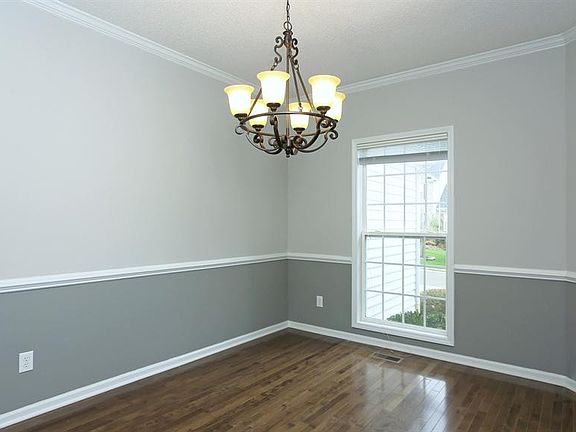 4th image of 602 Westminster Dr