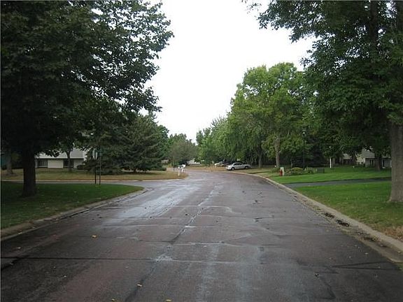 2nd image of 1656 132nd Ave NE