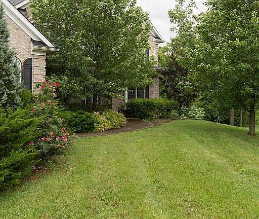 03-4822_Stanley_Farm_Ct-4