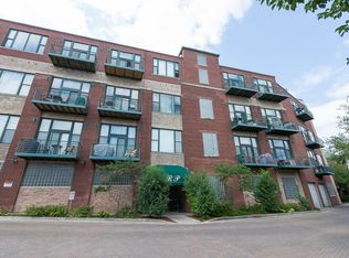 2222 W Diversey #209, Chicago, IL 60647