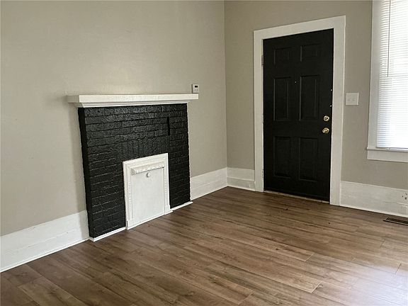 3rd image of 504 Caughlin Ave