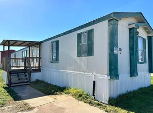 135 Neches Dr, Bastrop, TX 78602