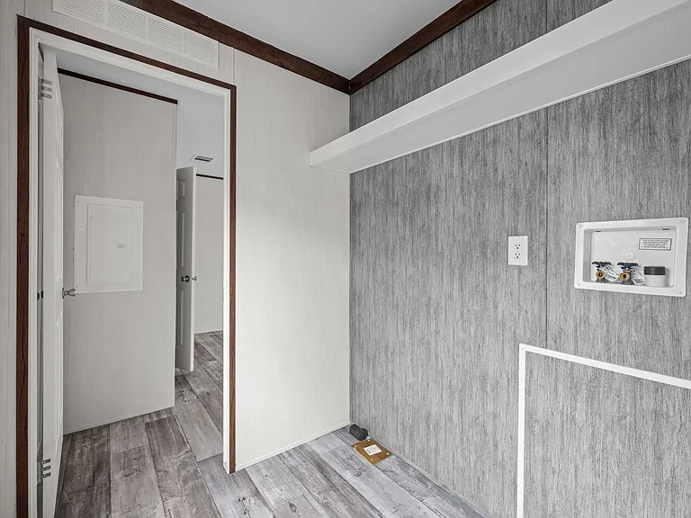 25 Fernwood Dr — Photo 6