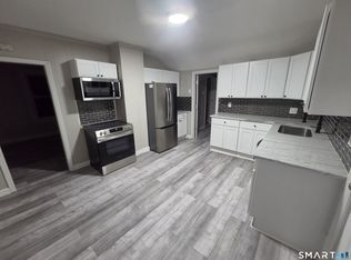 179 Rhode Island Ave Floor 2, Waterbury, CT 06704