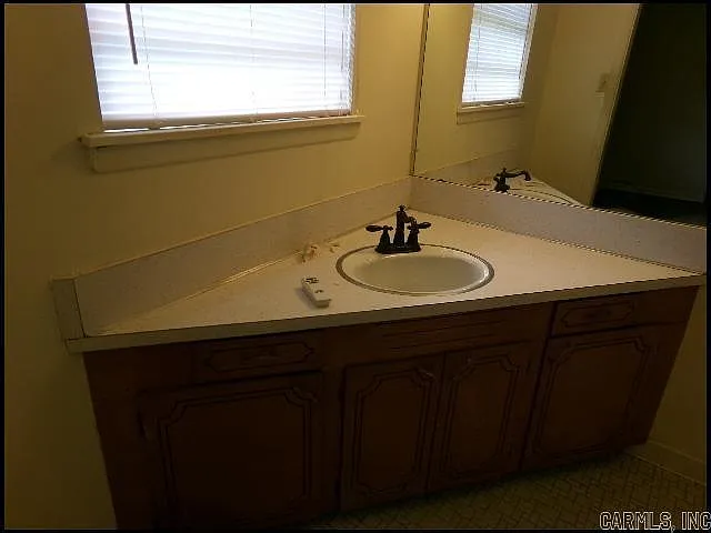 5116 Lynch Dr — Photo 17