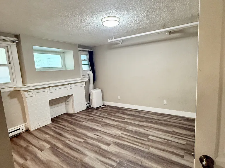 1575 Gaylord St #9 — Photo 21