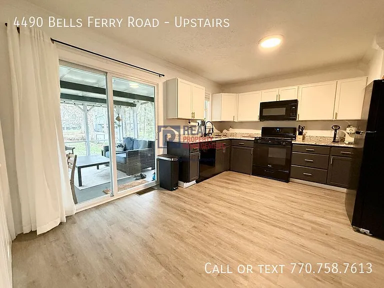 4490 Bells Ferry Rd NW #UPSTAIRS — Photo 4