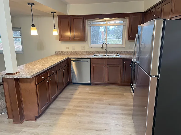 8177 Rene Dr — Photo 13