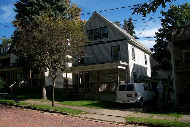 1st image of 154 Glenwood Ave