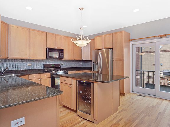 5th image of 1020 Baldwin Ln