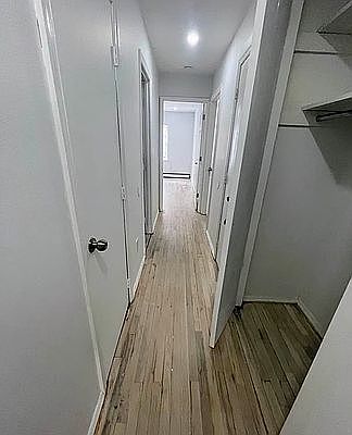 4th image of 292 Tompkins Ave #2L