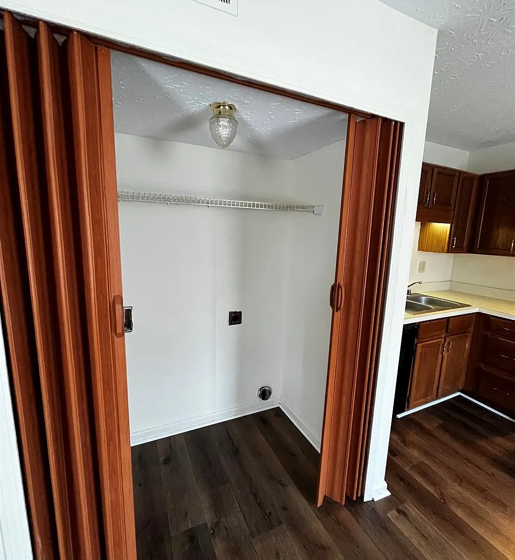 2 bed, $975 — Photo 3