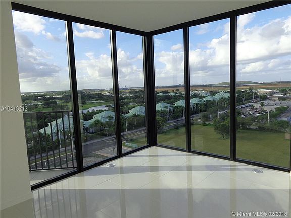 2nd image of 5300 Paseo Dr #1114