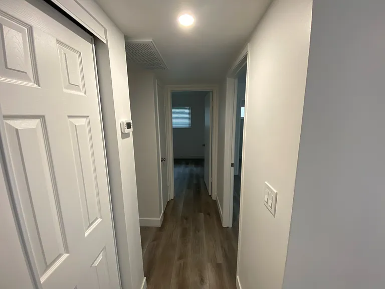 7225 Castilian Ct #7225 — Photo 11