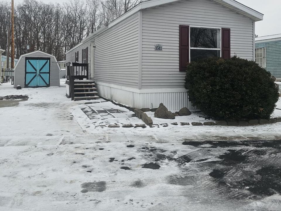 1st image of 1511 Mustang Dr