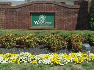 1300 Wyndham Dr, Columbia, TN 38401