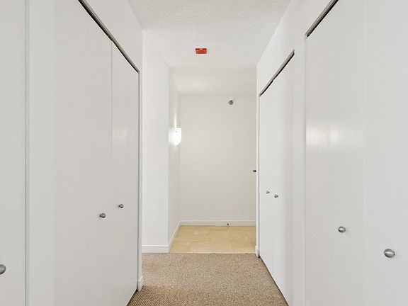 3rd image of 512 N McClurg Ct APT 3409