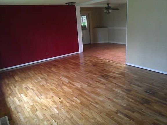 5th image of 2508 Sherman Ave